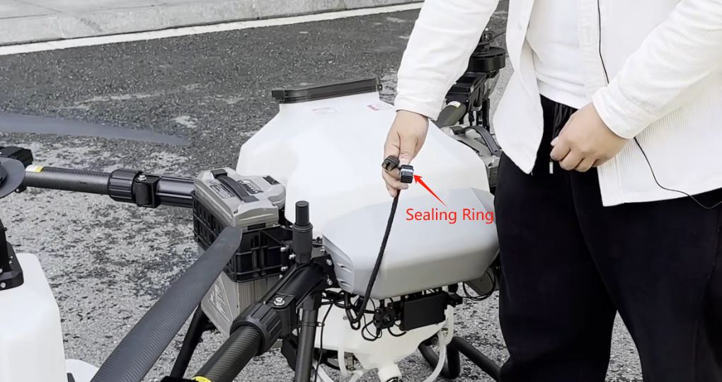 PARTDRO AGRI ACADEMY: PRECAUTIONS FOR SWITCHING BETWEEN SPREADING AND SPRAYING (FP600)
